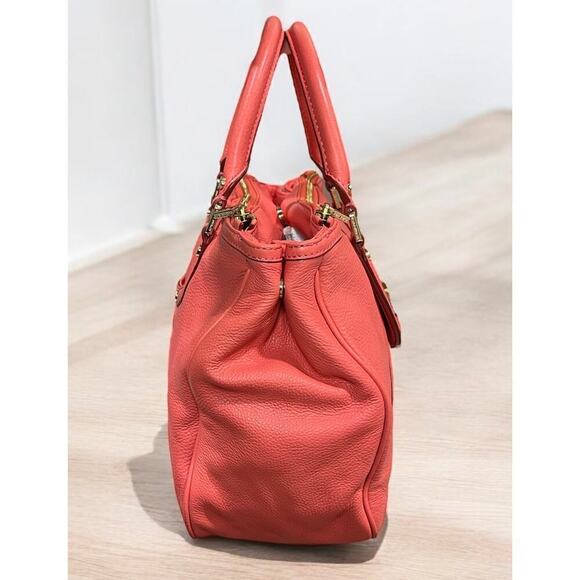 Tory Burch Amanda Pebble Leather Double Zip Tote Bag - Picture 3 of 13